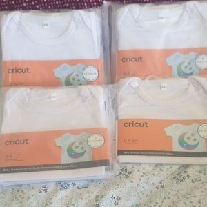 Cricut Baby Bodysuit Blank